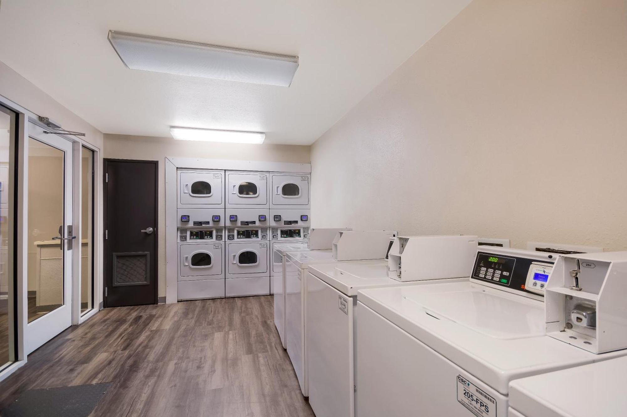 Woodspring Suites Lexington Southeast 外观 照片